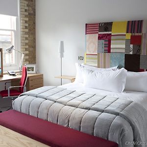 Kamer met een King Size Bed